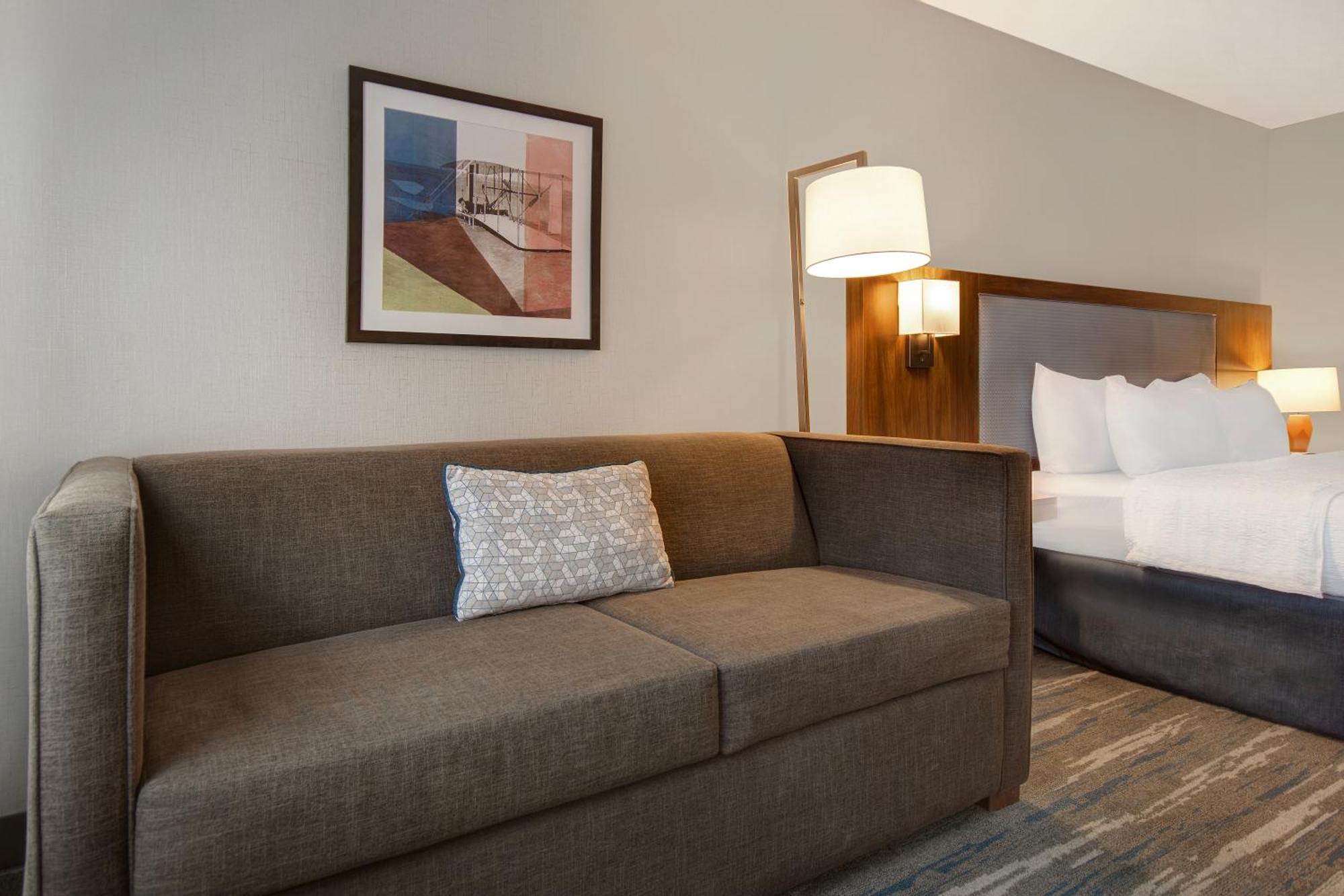 Queen Studio Suite with Two Queen Beds - Non-Smoking,1553948518:JPEG