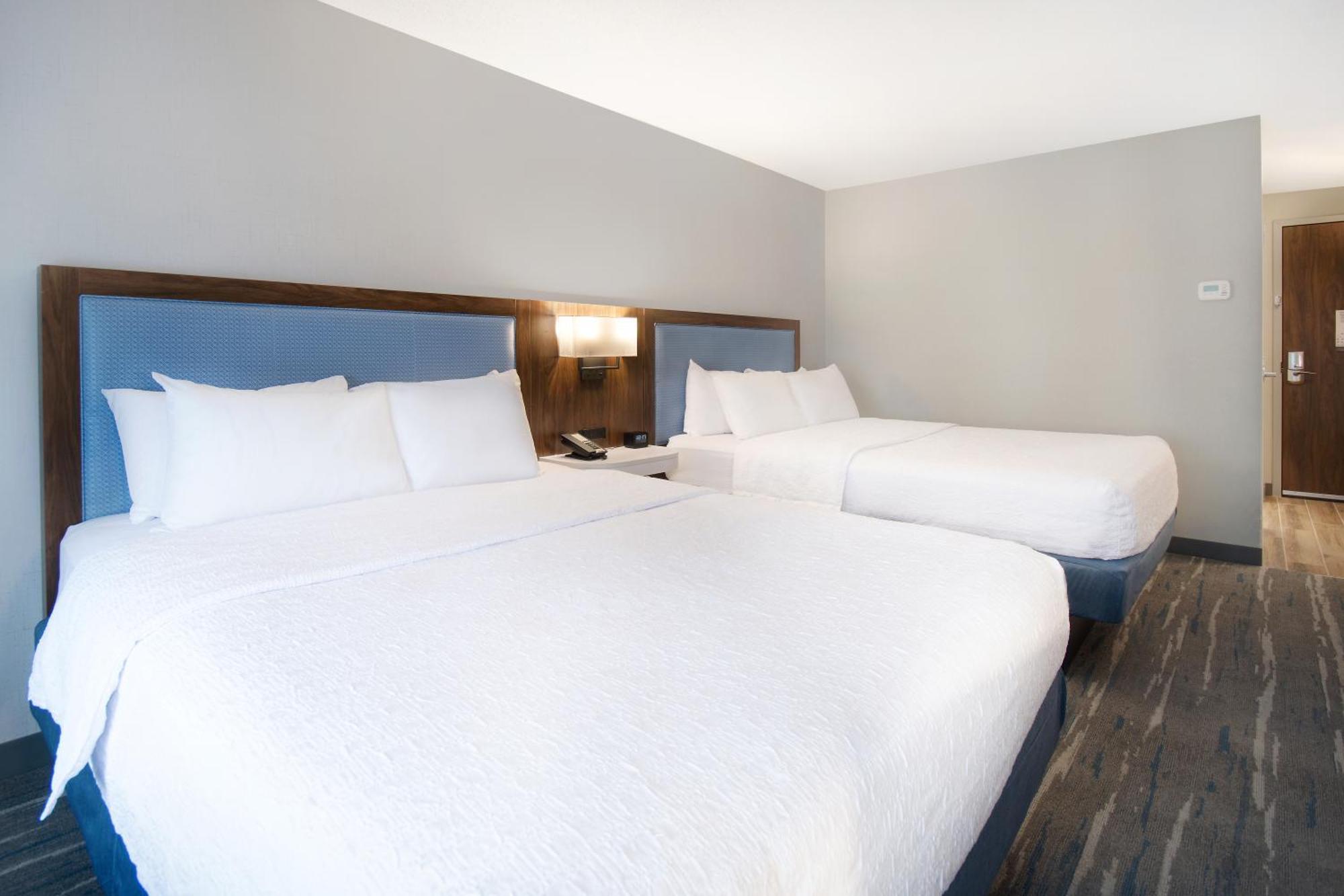 Room with Two Queen Beds - Non-Smoking,1589559948:JPEG